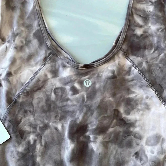 Lululemon I 8 - Picture 4 of 7